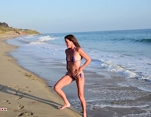 SofieMarieXXX/malibu_beach_bikinis_blowjobs